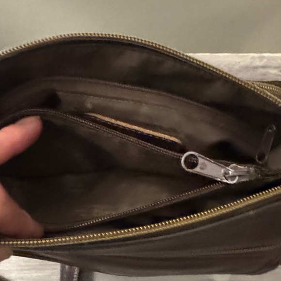 Fossil Vintage 75082 Dark Brown Soft Leather Crossbody Bag - Picture 12 of 15